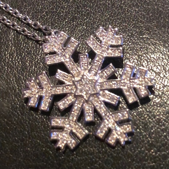 Snowflake Pendant 925 Sterling Silver Pave Cz Diamonds NWOTS - Picture 2 of 8